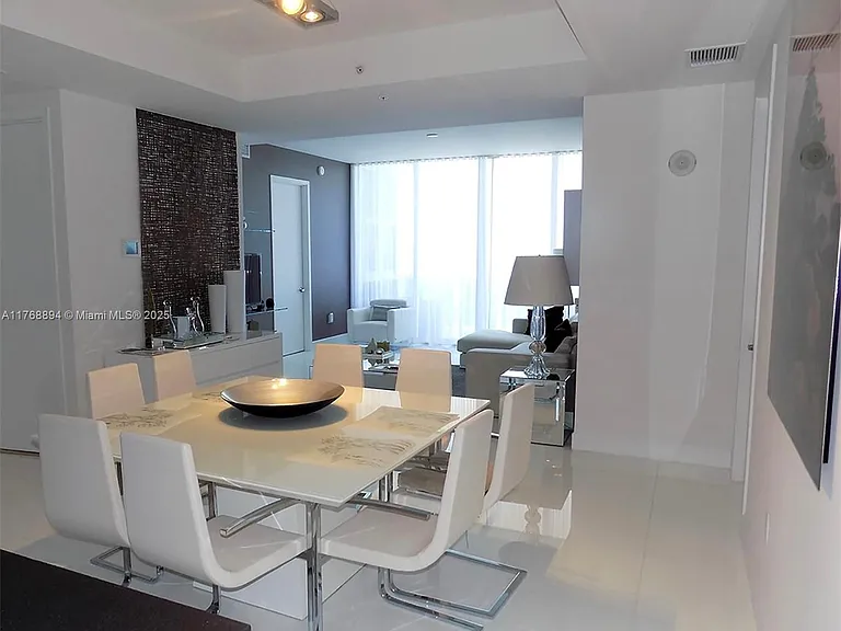 18201 Collins Ave #3906 — Photo 6