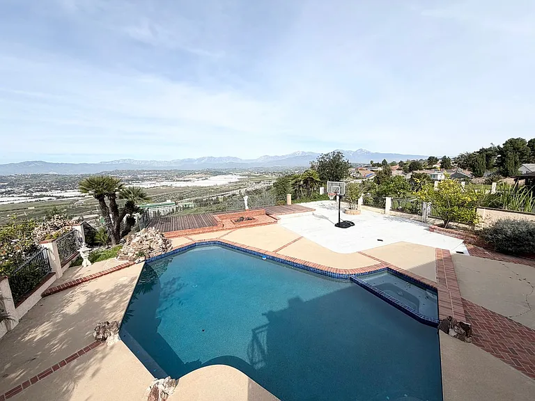 22125 Birds Eye Dr — Photo 5