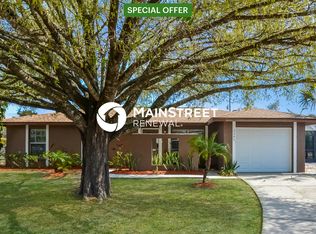 3395 Island Date Cir, Sarasota, FL 34232