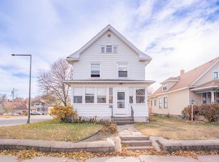 862 Aurora Ave, Saint Paul, MN 55104