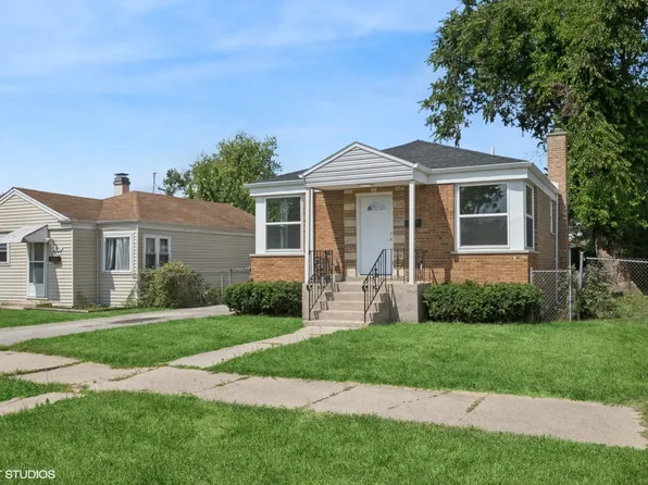 12536 Bishop St, Riverdale, IL 60827