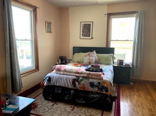 578 Riverside Ave APT 2, Medford, MA 02155