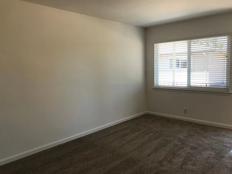 375 Saratoga Ave #9 — Photo 11