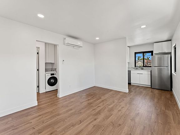 2nd image of 4768 Arizona St #3