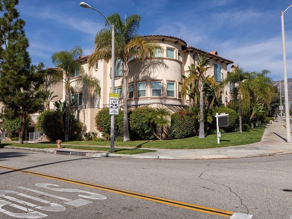 1st image of 2307 Miravista Ave #106