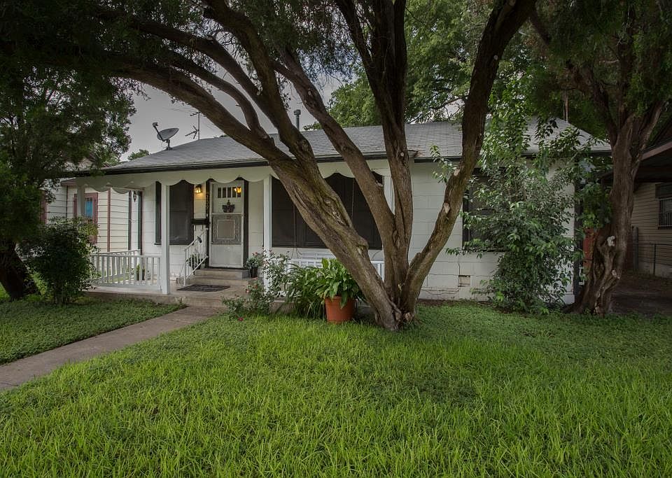 1st image of 209 W Huff Ave