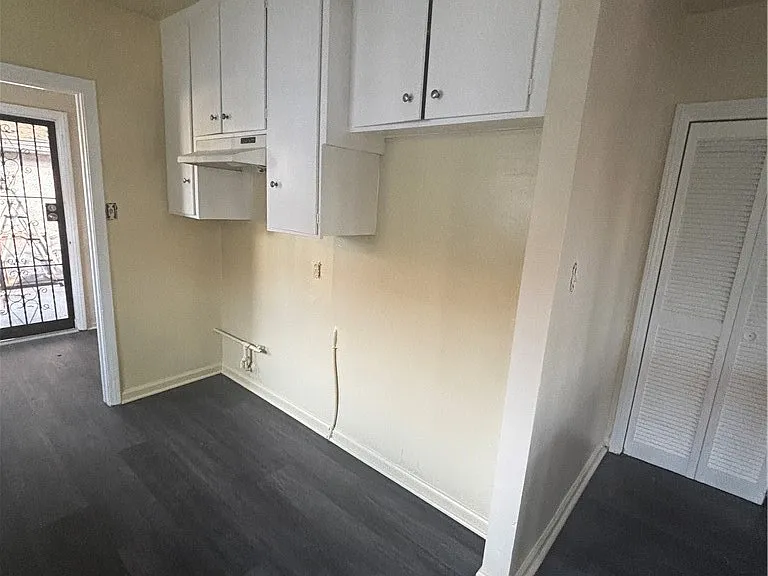 4058 Santa Ana St — Photo 11
