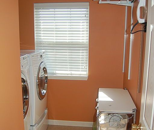 upstairs laundry room