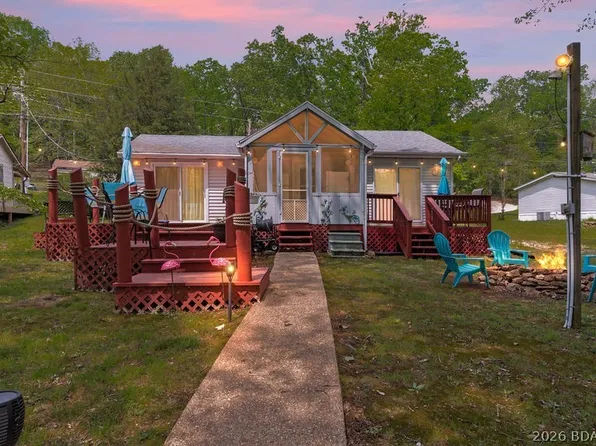 684 Lehman Ln, Sunrise Beach, MO 65079