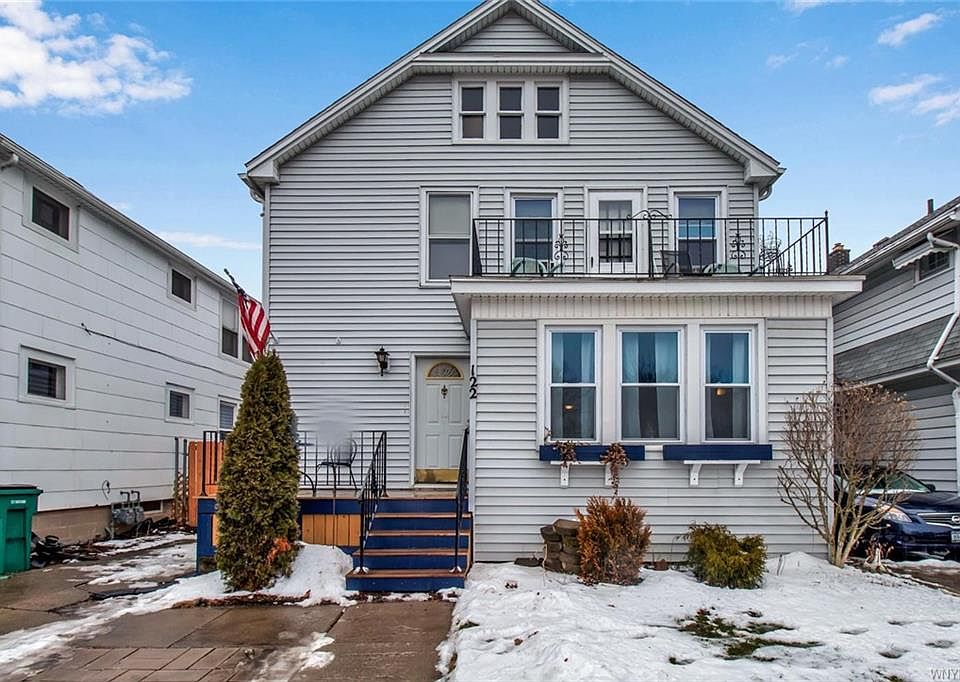 1st image of 122 Avery Ave