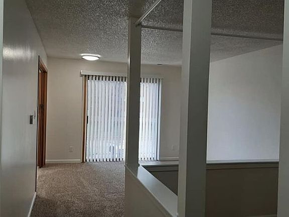 2nd image of 630 S 4th St Unit 24