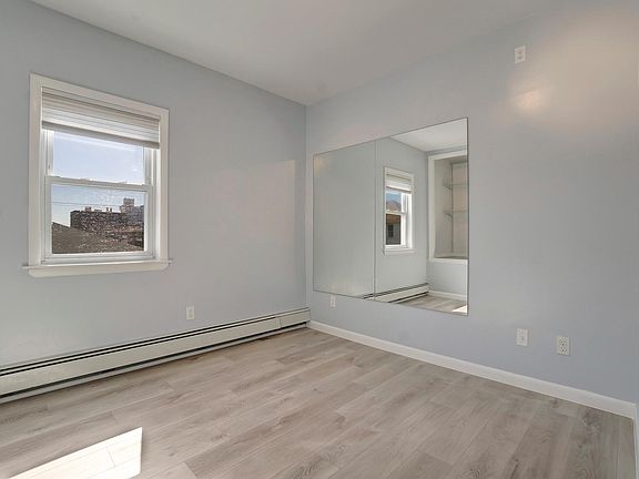 5th image of 212 Beach 118th St #2