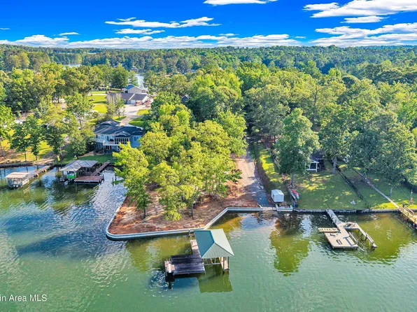 133 Holiday Dr, Dadeville, AL 36853