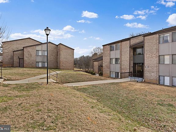 3rd image of 10118 Little Pond Pl APT 5