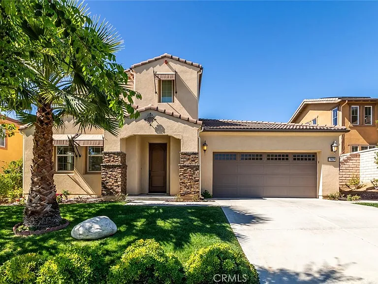 28629 Farrier Dr — Photo 2