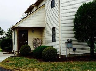 1802 Woodbridge Comns Way, Iselin, NJ 08830