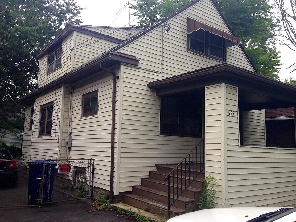 1st image of 527 E Amherst St