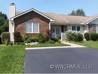 1st image of 19 N Woodridge View Ct