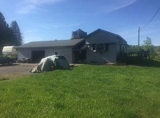 633 Kallstrom Rd, Cloquet, MN 55720