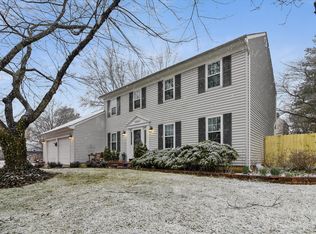 15243 Holleyside Dr, Dumfries, VA 22025