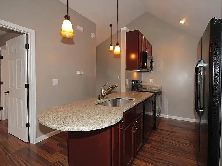 2025 Ruckle St #B — Photo 3