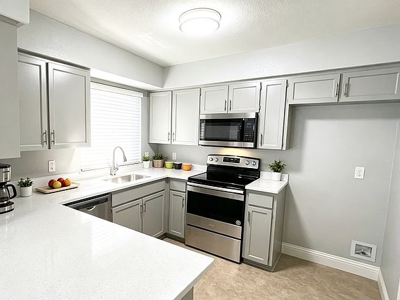 5th image of 2209 Chase Ct