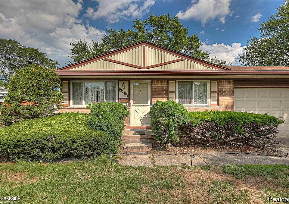 1st image of 25810 Virginia Dr