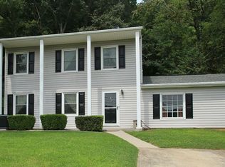 1184 Crown Point Rd SE, Roanoke, VA 24014