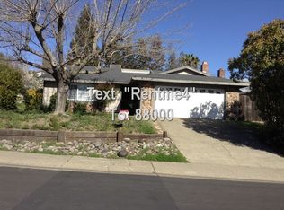 2247 Pinnacles Dr, Rocklin, CA 95677