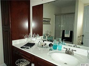 5th image of 571 Queen Brogan Ct