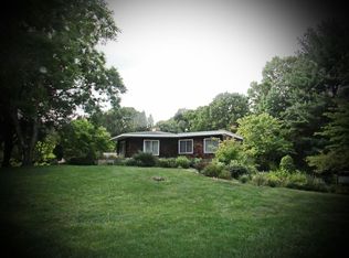 1 Great Oak Rd, Newton, NJ 07860