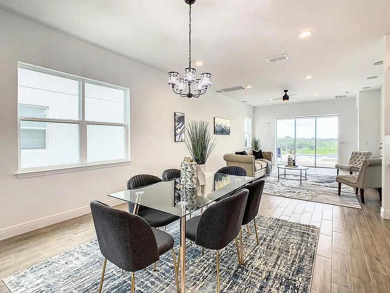 15707 Vetta Dr — Photo 12