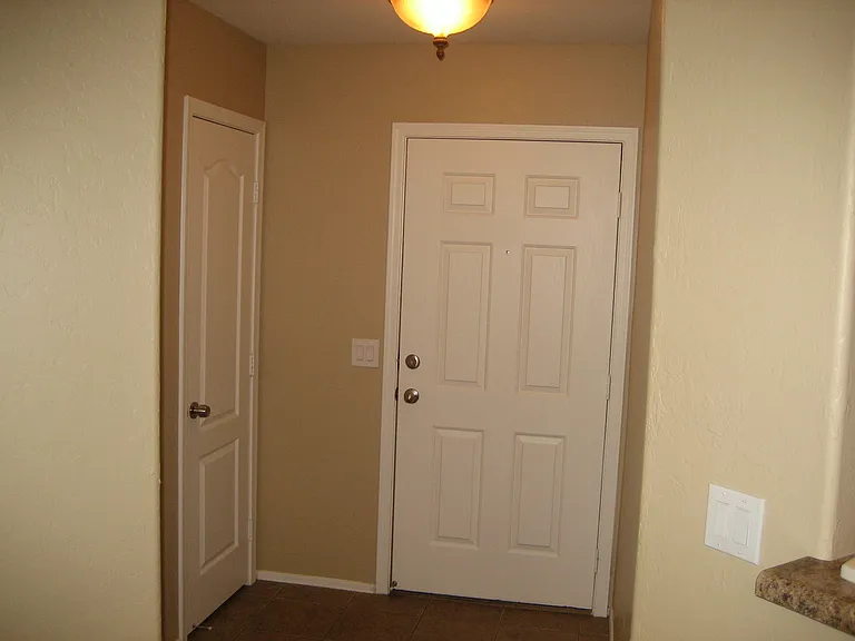 2027 E University Dr #125 — Photo 7