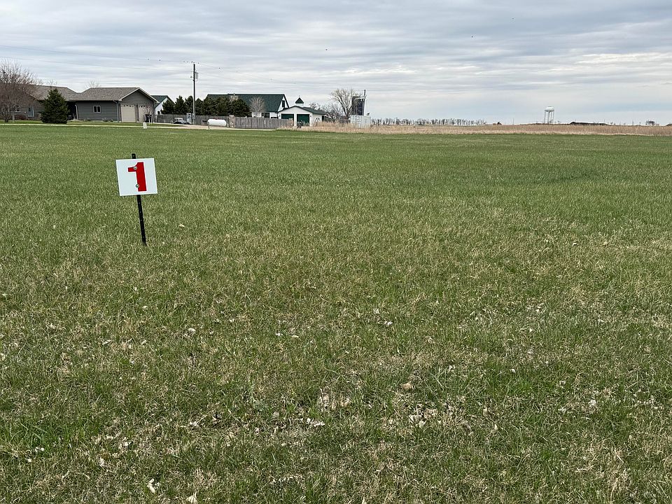 2nd image of 37329 Ebby Ln