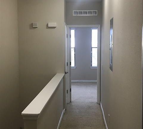 4th image of 1700 Jake St Unit 213