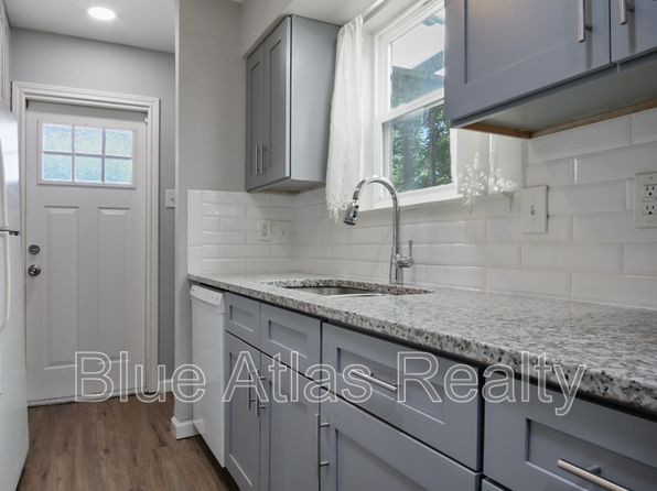 412 Arborview Dr