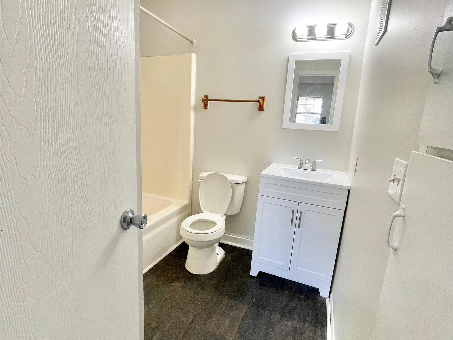 1711 McConnell Avenue — Photo 4