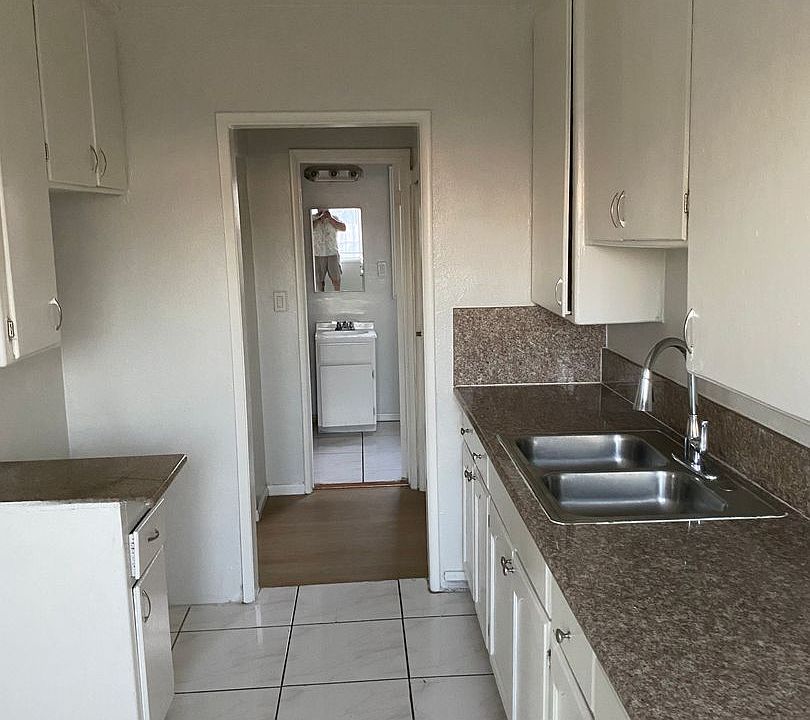 1st image of 7516 S Western Ave #2