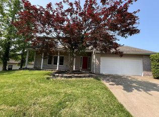 3430 Frontier Dr, Saint Charles, MO 63303