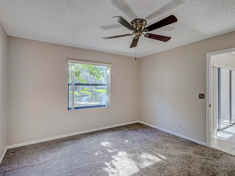 601 Sabal Ridge Cir #A — Photo 29