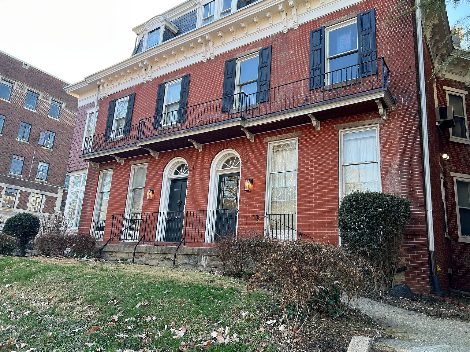 1403 N Broom St — Photo 1