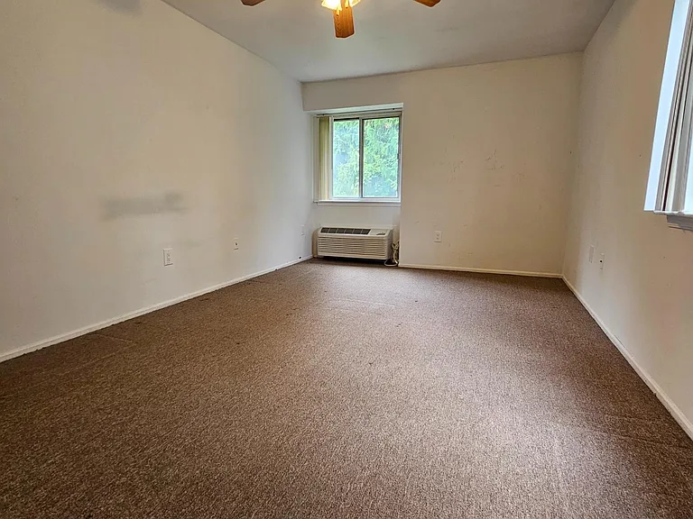 15 Norwich Pl — Photo 7