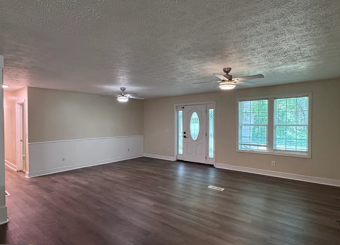 3 bed, 1486 sqft, $1,850 — Photo 4