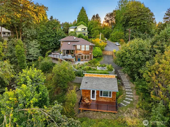 1111 Woodard Avenue NW, Olympia, WA 98502