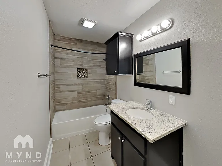 2208 Avenue U #B — Photo 15