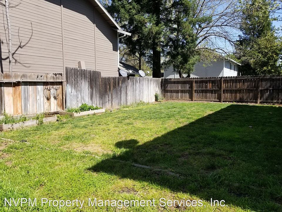 2nd image of 1878 Humboldt Rd APT 4