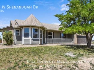 1125 W Shenandoah Dr, Pueblo West, CO 81007