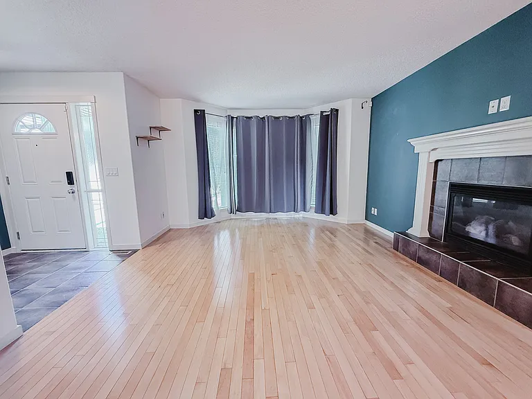 246 Cranberry Pl SE — Photo 8