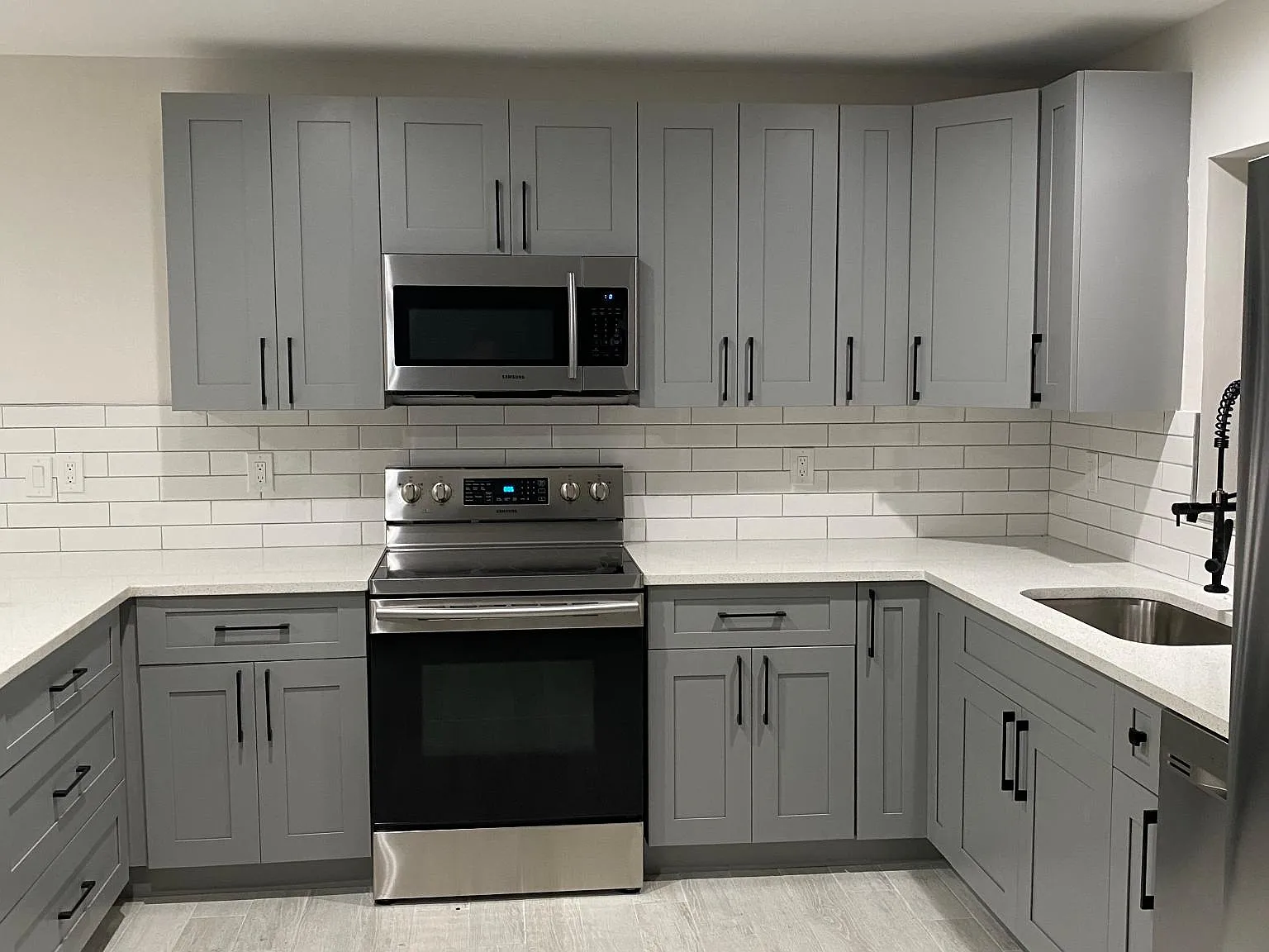 3 bed, 1590 sqft, $3,450 — Photo 3