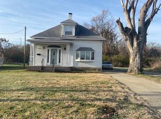 6414 Church Rd, East Saint Louis, IL 62207